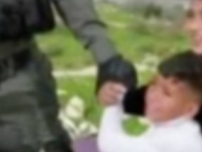 İsrail güçleri 2 çocuğu alıkoydu