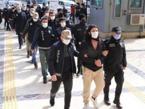 Şanlıurfa’da, 31 DEAŞ şüphelisi adliyeye sevk edildi