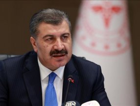 Bakan Koca'dan sağlık personelinin özlük hakları açıklaması: Son noktaya gelindi