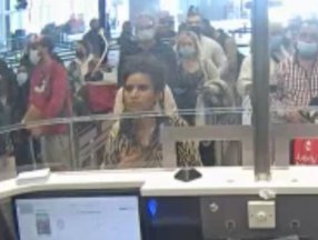 İstanbul Havalimanı’nda kaçak cep telefonlarıyla yakalandı