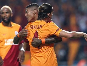 Barcelona - Galatasaray - CANLI SKOR