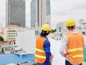 Müteahhitler boş depo arayışında