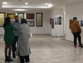 Öğrencilerinin sergisi büyük ilgi görüyor