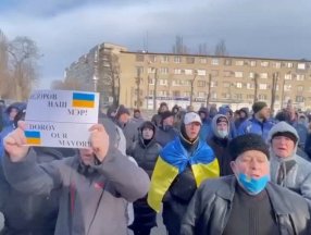 Ukrayna'da kaçırılan belediye başkanı için gösteri düzenlendi