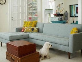 Oturma odasında köşe koltuk kullanımı