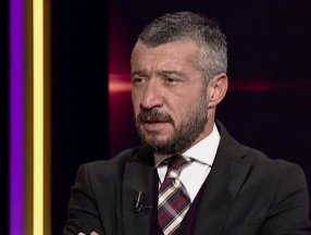 Tümer Metin: Mesut Özil, sorumluluk almıyor