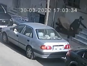 Sultangazi’de, cep telefonu hırsızlığı kamerada