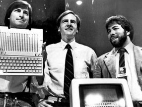 1 Nisan 1976: Steve Jobs, Steve Wozniak ve Ronald Wayne Apple'ı kurdu