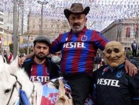 Trabzon'da Beşiktaş maçı öncesi büyük coşku