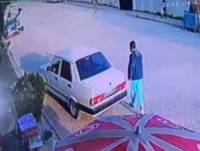 Osmaniye'de güpegündüz park halindeki araç çalındı