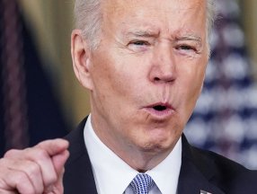 Kuzey Kore'den Biden'a: Bunamış yaşlı adam