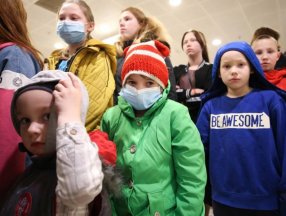 UNICEF: Ukraynalı çocukların üçte ikisi evlerini terk etti