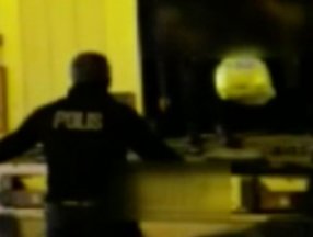 İstanbul'daki tır dorsesinde 39 kaçak göçmen yakalandı