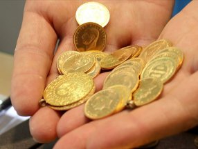 Altının seyri enflasyona, dolar kuruna ve jeopolitik risklere bağlı