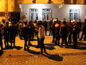 Şanlıurfa'da çocukları kavga eden aileler birbirine tüfekle saldırdı