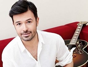 Taksici Yalın'ı kadın sandı