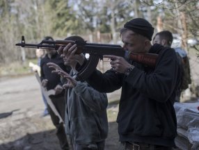 Lviv'de gönüllü savaşçılar eğitim alıyor