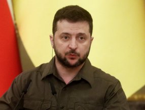 Vladimir Zelensky, Joe Biden'dan Ukrayna'yı ziyaret etmesini istedi