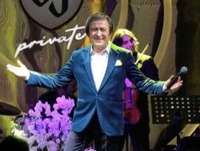 Erol Evgin, espri yaptı