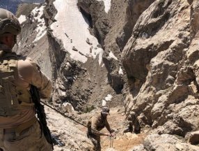 Hakkari'de Eren Abluka-2 Operasyonu başladı