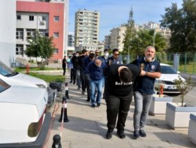 Adana'da hayvan satışı ilanıyla, 35 ilde 1 milyon lira dolandırdılar