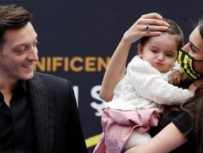 Mesut Özil ikinci kez baba oluyor