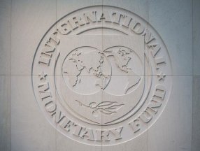 IMF, küresel kamu borcunda düşüş bekliyor