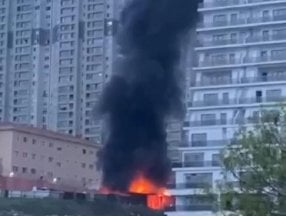 Esenyurt'ta geri dönüşüm fabrikasında yangın