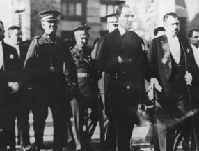 TBMM 102 yaşına girdi