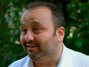 Oyuncu Erdem Baş'ın ABD'ye yerleşiyorum paylaşımı