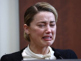 Johnny Depp'in arkadaşı Deuters: Amber Heard, gösteri midillisi