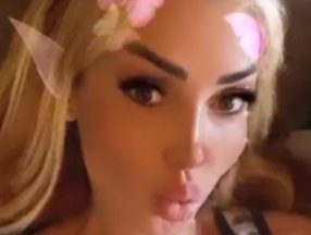 Petek Dinçöz, yataktan paylaşım yaptı