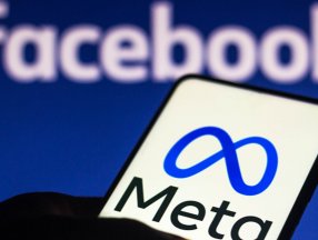 Facebook'un üst düzey yöneticisi görevi bırakıyor