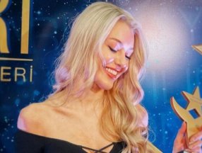 Dilan Çiçek Deniz: Tutkusuz olmaz