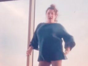 Esra Dermancıoğlu dans etti