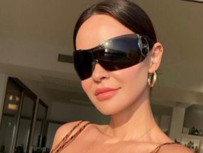 Zeynep Demirel, Volkan Demirel'in efsane gözlüğünü taktı