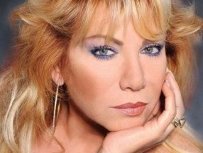 Nil Burak'tan çok üzücü haber