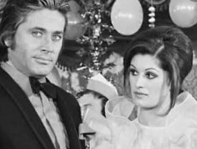 Gülşen Bubikoğlu'ndan Cüneyt Arkın paylaşımı