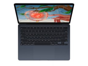 M2 işlemcili Apple Macbook Air ön siparişe açılıyor