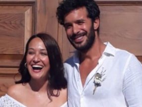 Barış Arduç eşinin baş harfini boynuna astı