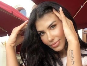 Hatice Türkiye'deki Arap turistlerden şikayetçi