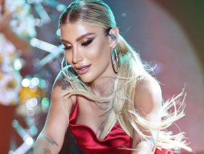 İrem Derici: Kırmızı benim rengimdir