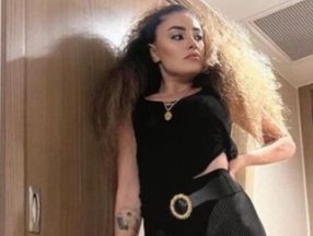 Dilan Çıtak Tatlıses, transparan pantolon giydi