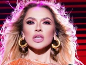 Hadise'den geri istenen düğün takılarına yargı kararı