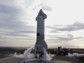 Elon Musk, Starship görevi için tarih verdi