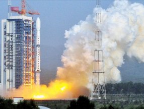 Çin, gizemli uydusunu uzaya fırlattı