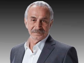 Oyuncu Rıza Akın, Adana’da toprağa verildi