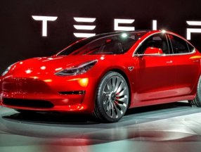 Tesla, Çin'de satılan 400 binden fazla otomobili geri çağırdı