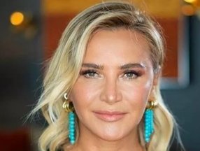 Umrede markasının reklamını yapan Aslı Şen’e tepki