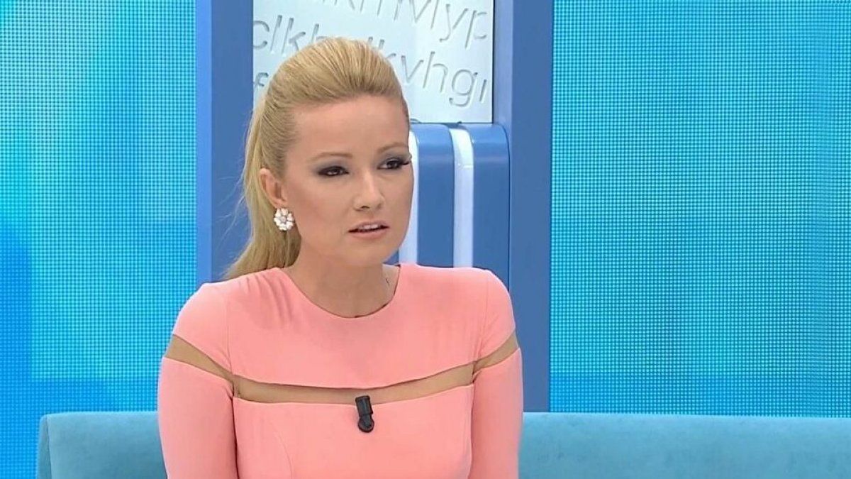 Müge Anlı gençlik fotoğrafını paylaştı Binlerce beğeni aldı